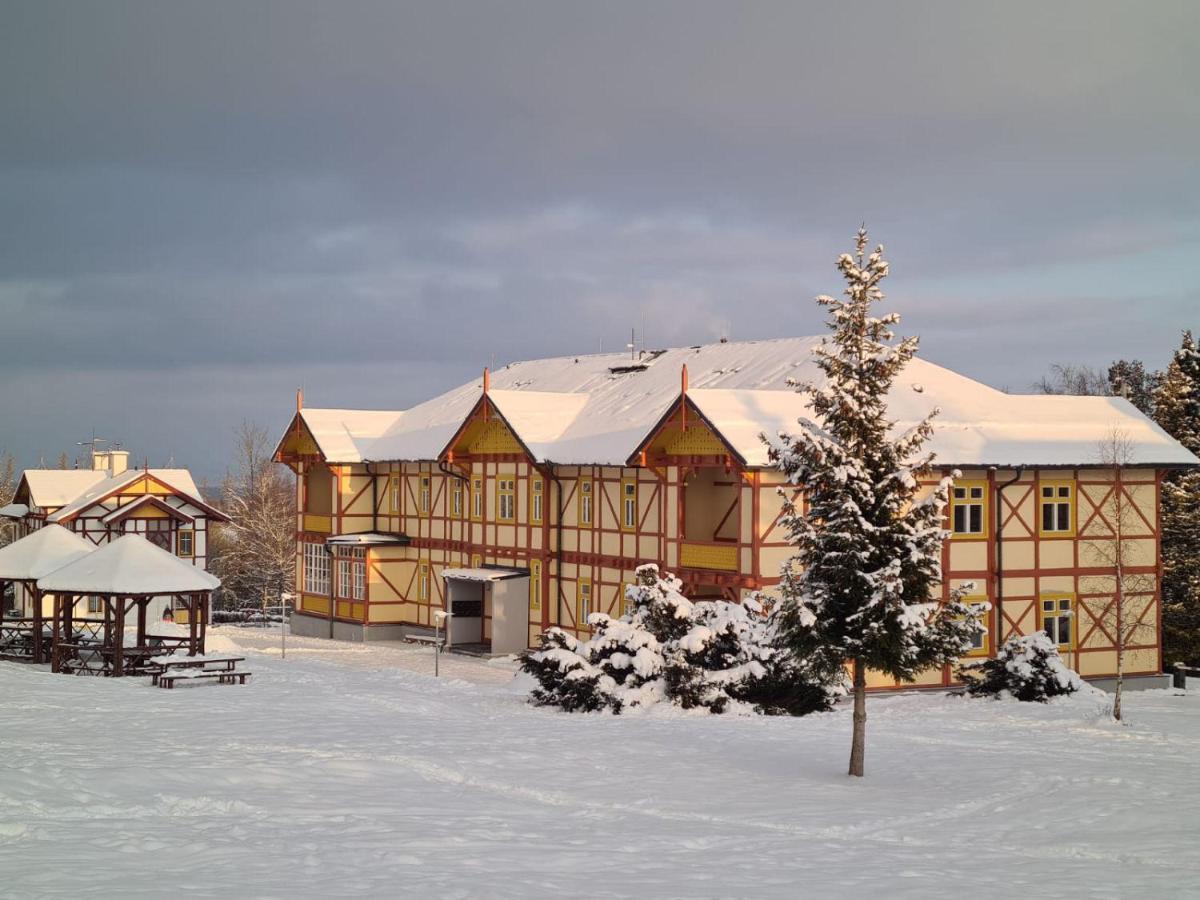 Apartman Srnka S Vyhladom Na Vysoké Tatry エクステリア 写真