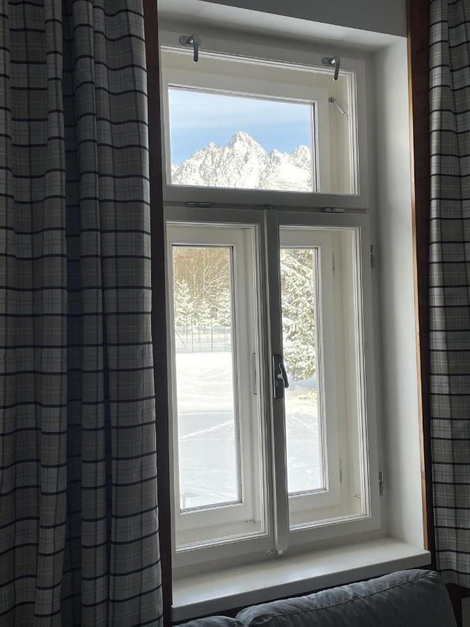 Apartman Srnka S Vyhladom Na Vysoké Tatry エクステリア 写真